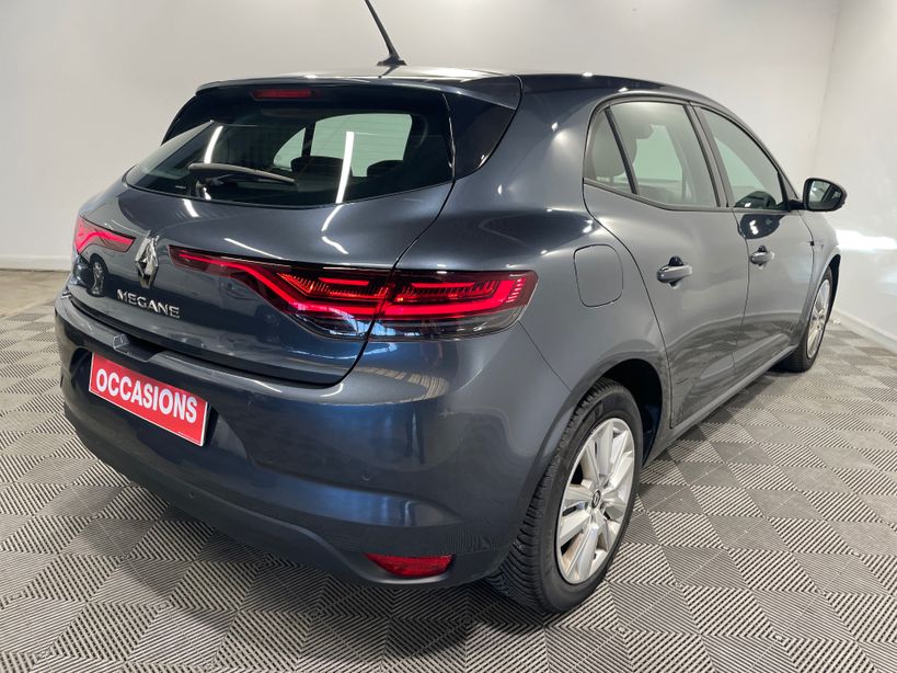 RENAULT MEGANE IV BERLINE 2022 - Photo n°6