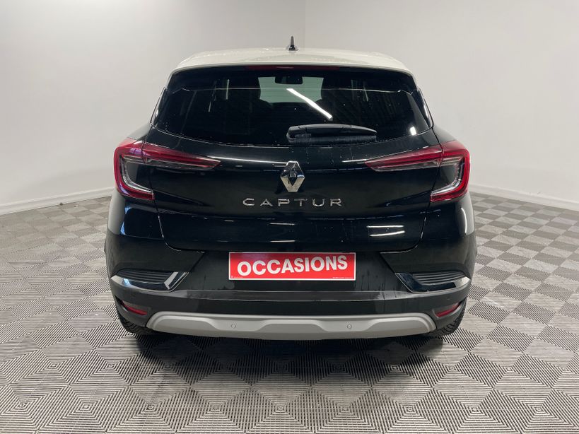 RENAULT CAPTUR 2023 - Photo n°8