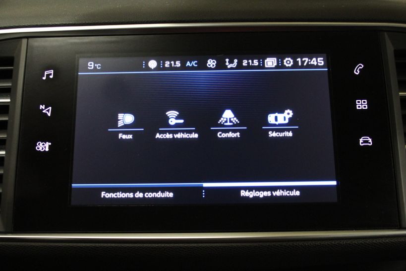 PEUGEOT 308 2018 - Photo n°19