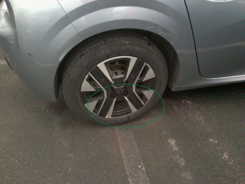 PEUGEOT 208 2024 - Photo n°1