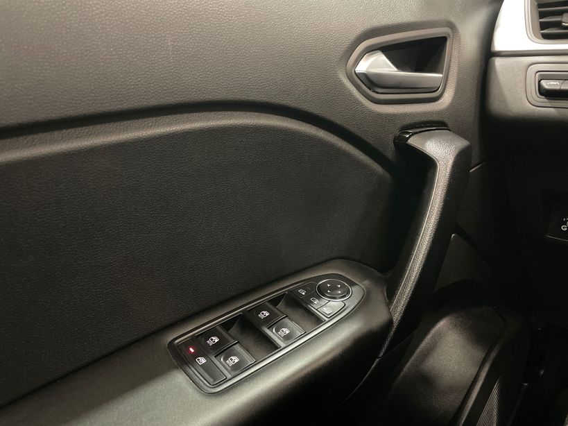 RENAULT CAPTUR 2023 - Photo n°23