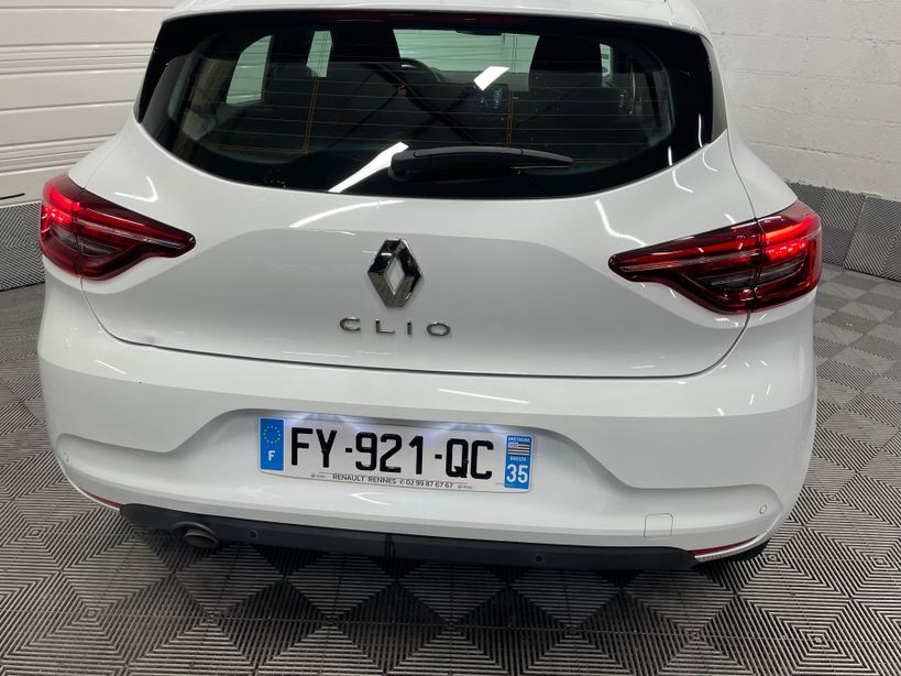 RENAULT CLIO V 2021 - Photo n°1