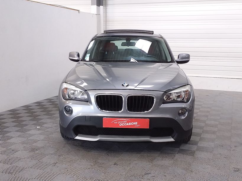 BMW X1 E84 2010 - Photo n°2