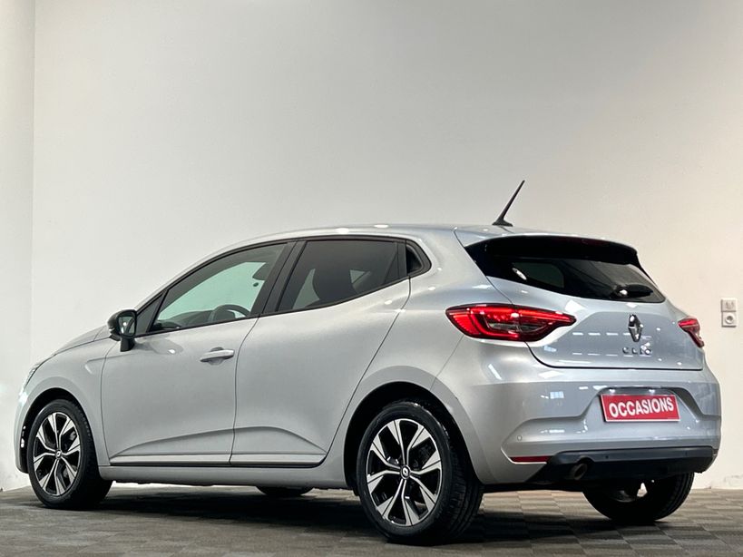 RENAULT CLIO V 2022 - Photo n°2