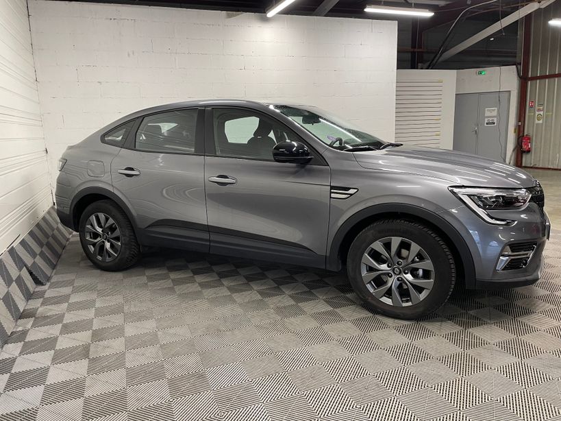 RENAULT ARKANA 2024 - Photo n°4