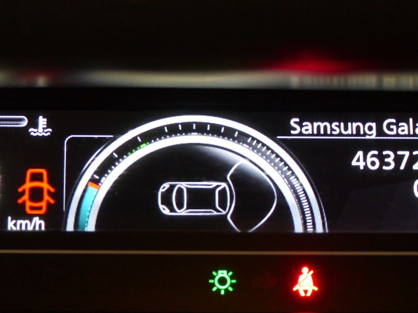 RENAULT GRAND SCENIC III 2015 - Photo n°25