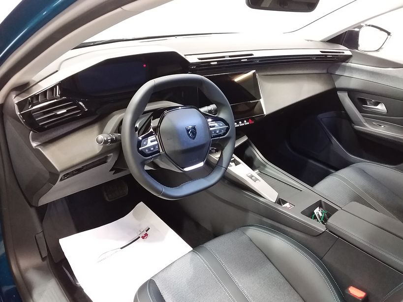 PEUGEOT 308 2025 - Photo n°12