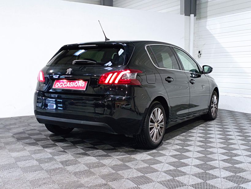 PEUGEOT 308 2021 - Photo n°6