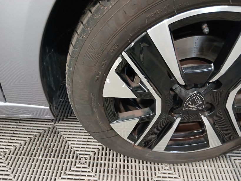 PEUGEOT 208 2025 - Photo n°5