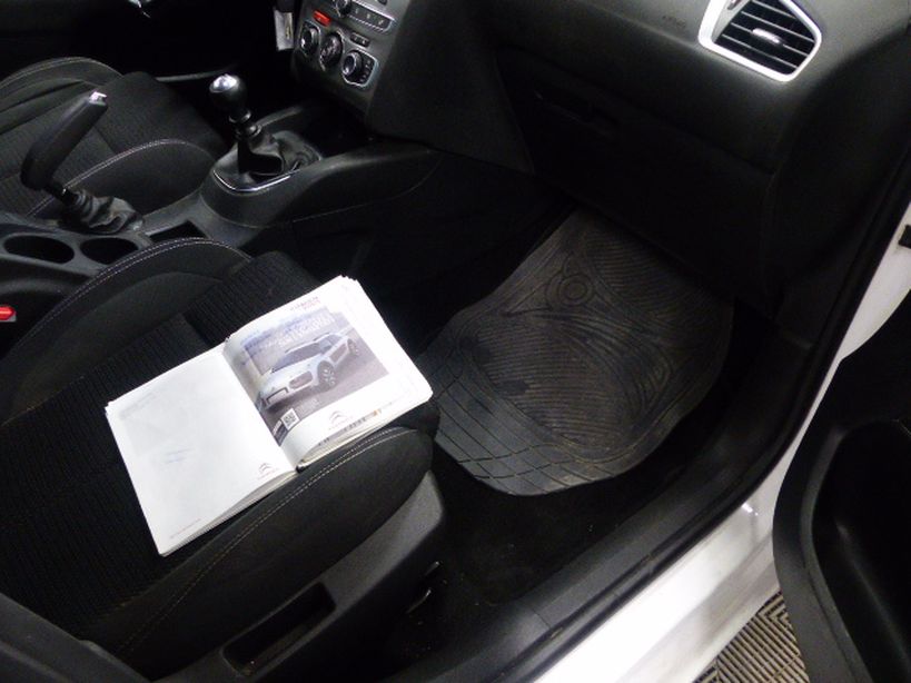 CITROEN C4 2015 - Photo n°7