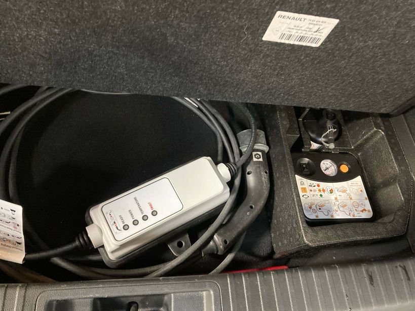 RENAULT CAPTUR 2022 - Photo n°11