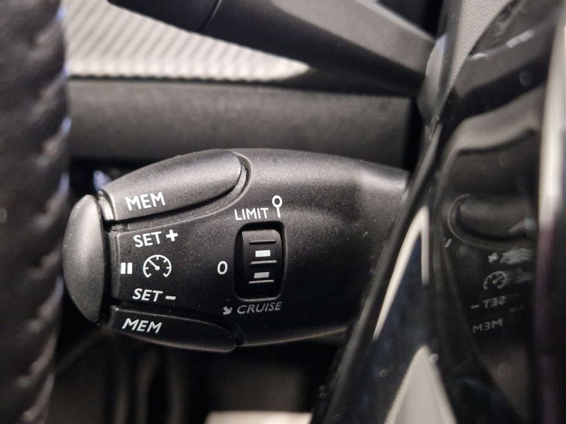 PEUGEOT 2008 2023 - Photo n°26