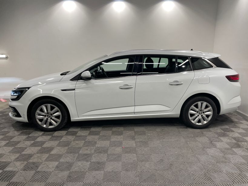 RENAULT MEGANE IV ESTATE 2022 - Photo n°5