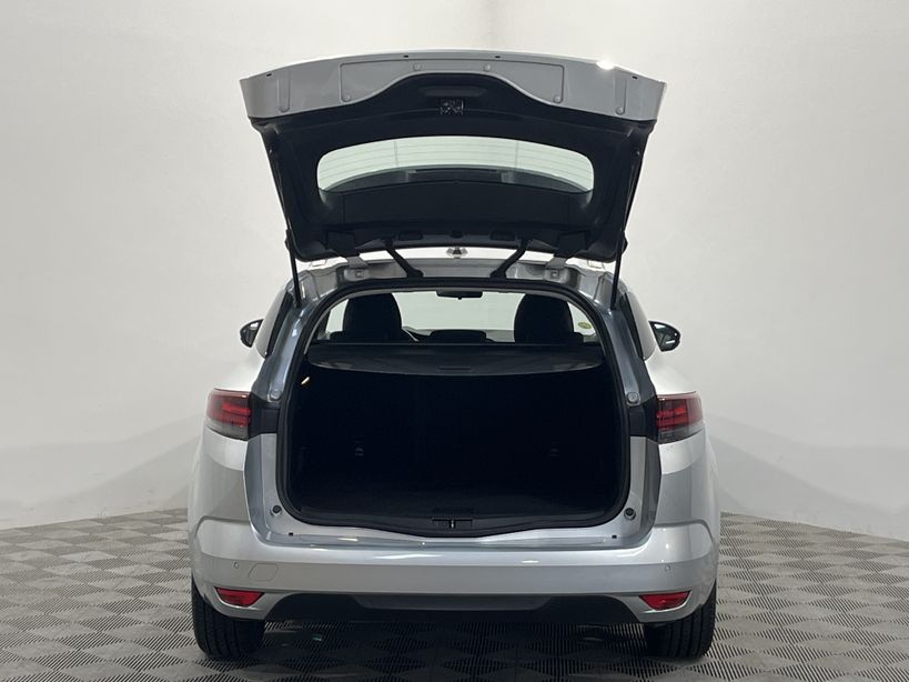 RENAULT MEGANE IV ESTATE 2022 - Photo n°47