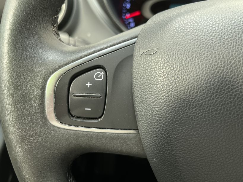 RENAULT CAPTUR 2018 - Photo n°25