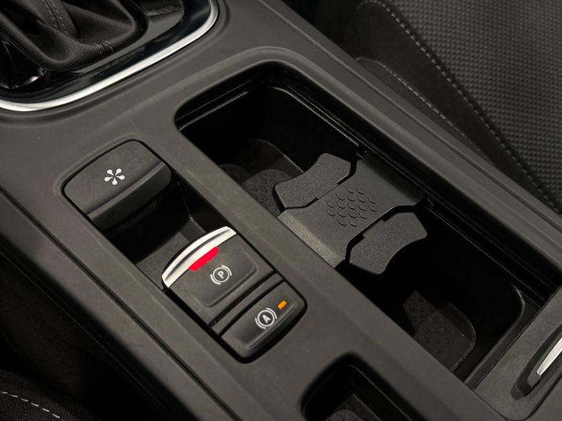 RENAULT MEGANE IV ESTATE 2022 - Photo n°21