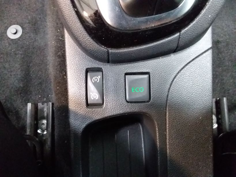 RENAULT CLIO IV 2018 - Photo n°20