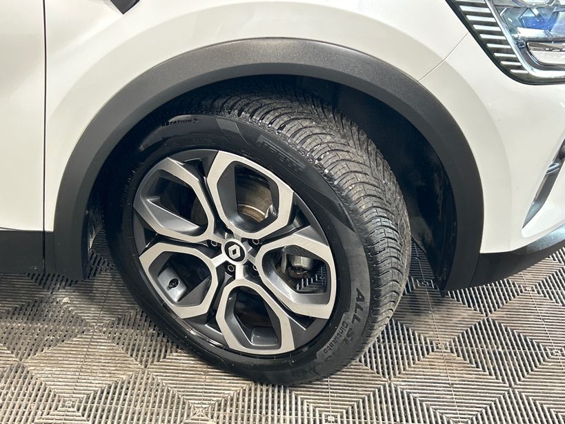 RENAULT CAPTUR 2022 - Photo n°2