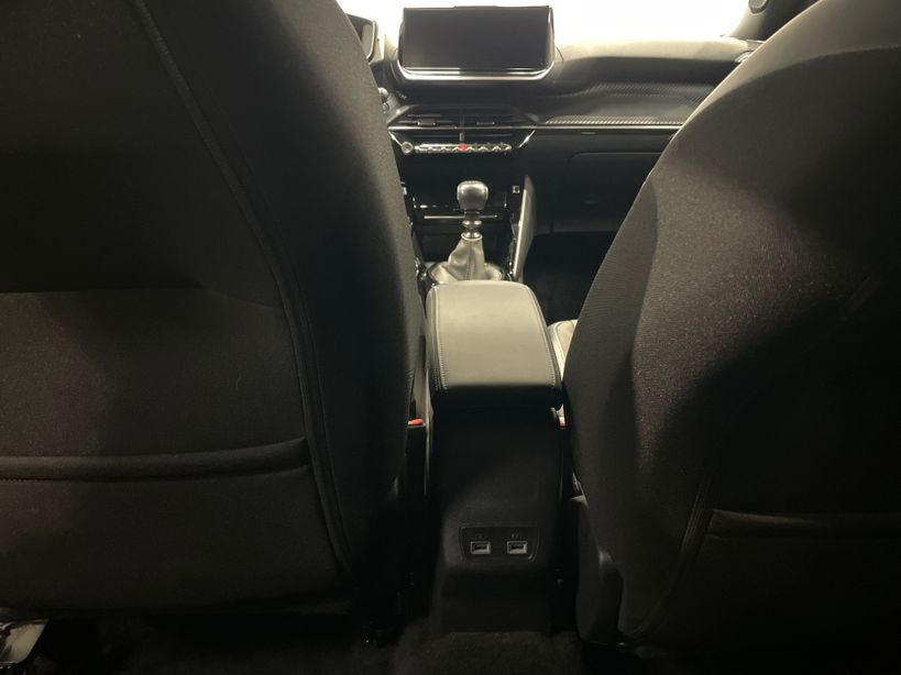 PEUGEOT 2008 2023 - Photo n°42