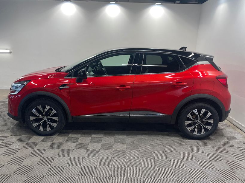 RENAULT CAPTUR 2023 - Photo n°8