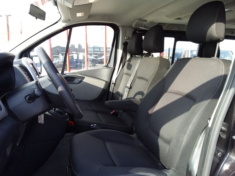RENAULT TRAFIC COMBI 2016 - Photo n°10