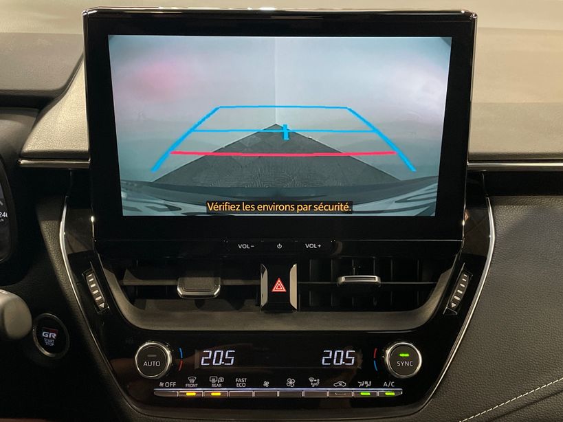 TOYOTA COROLLA TOURING SPORTS HYBRIDE 2023 - Photo n°12