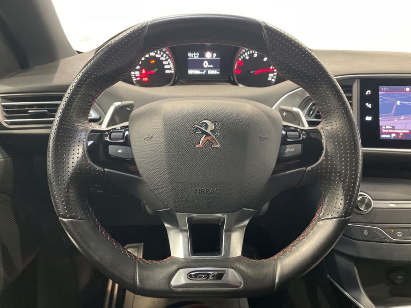 PEUGEOT 308 2021 - Photo n°11