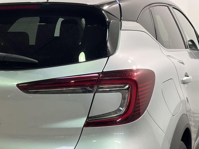 RENAULT CAPTUR 2021 - Photo n°7