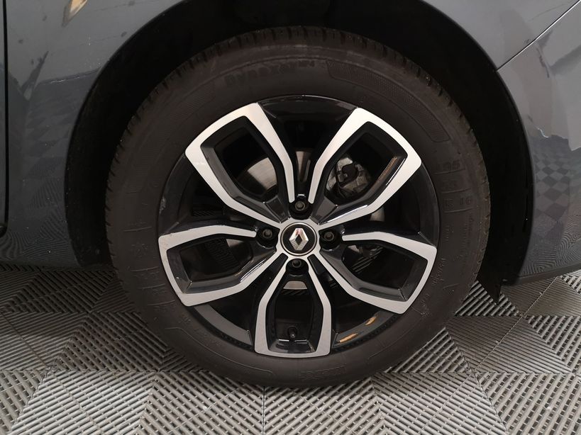RENAULT CLIO IV 2019 - Photo n°14
