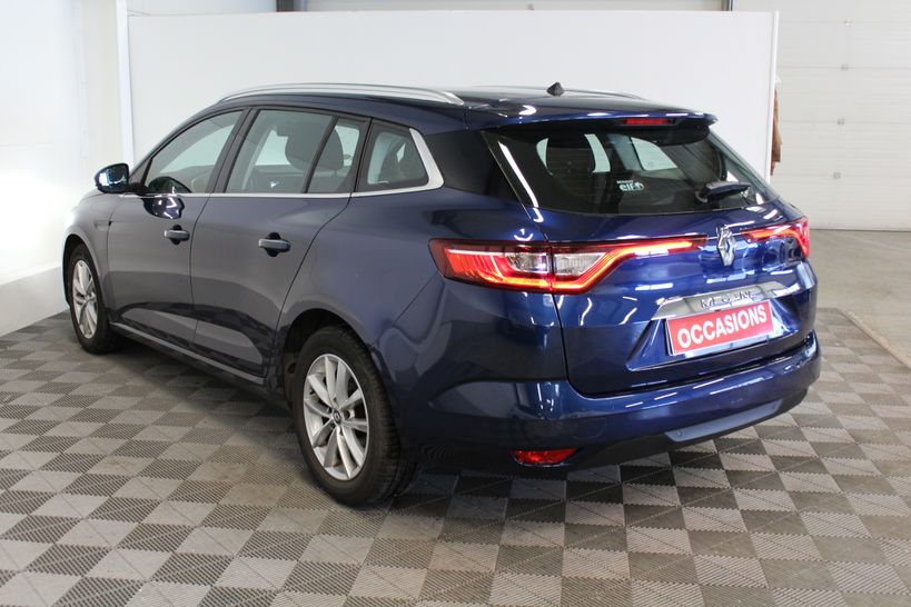 RENAULT MEGANE IV ESTATE 2017 - Photo n°5