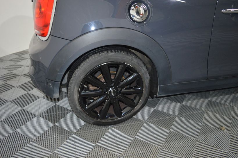 MINI MINI F56 2015 - Photo n°19