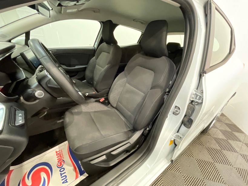 RENAULT CLIO V 2020 - Photo n°9