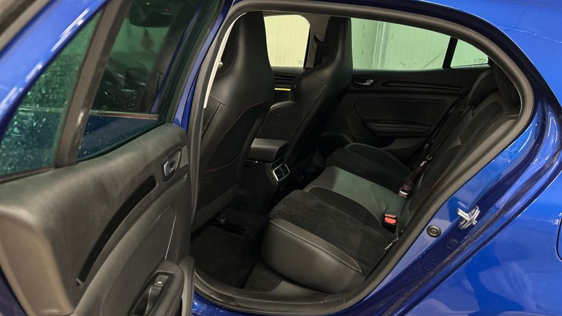 RENAULT MEGANE IV BERLINE 2022 - Photo n°11