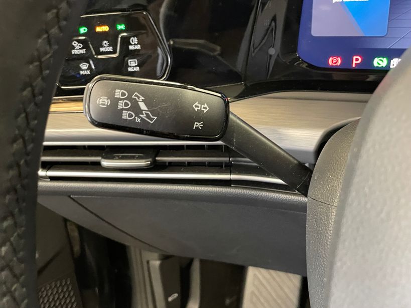 VOLKSWAGEN GOLF 2022 - Photo n°21