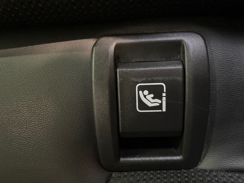 RENAULT MEGANE IV BERLINE 2021 - Photo n°41