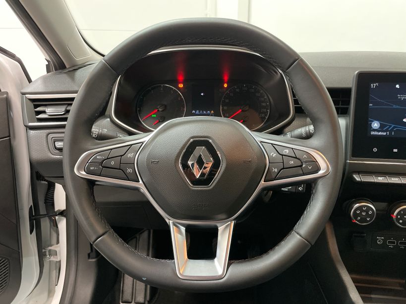 RENAULT CLIO V 2021 - Photo n°21