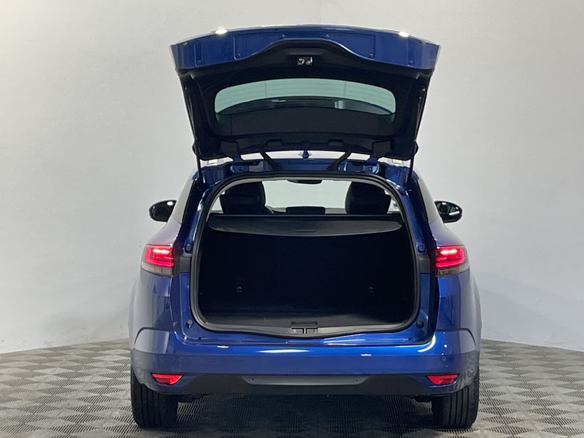 RENAULT MEGANE IV ESTATE 2022 - Photo n°50