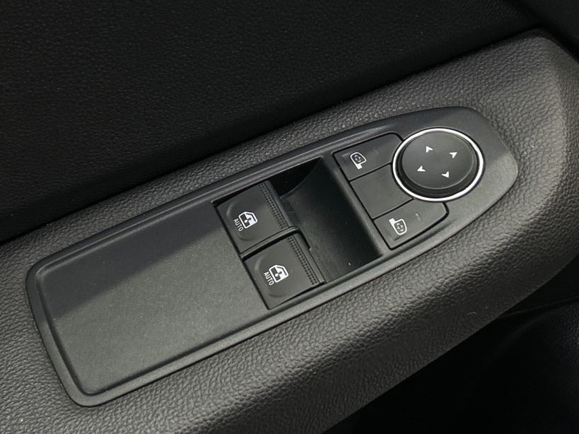 RENAULT CLIO V 2023 - Photo n°30