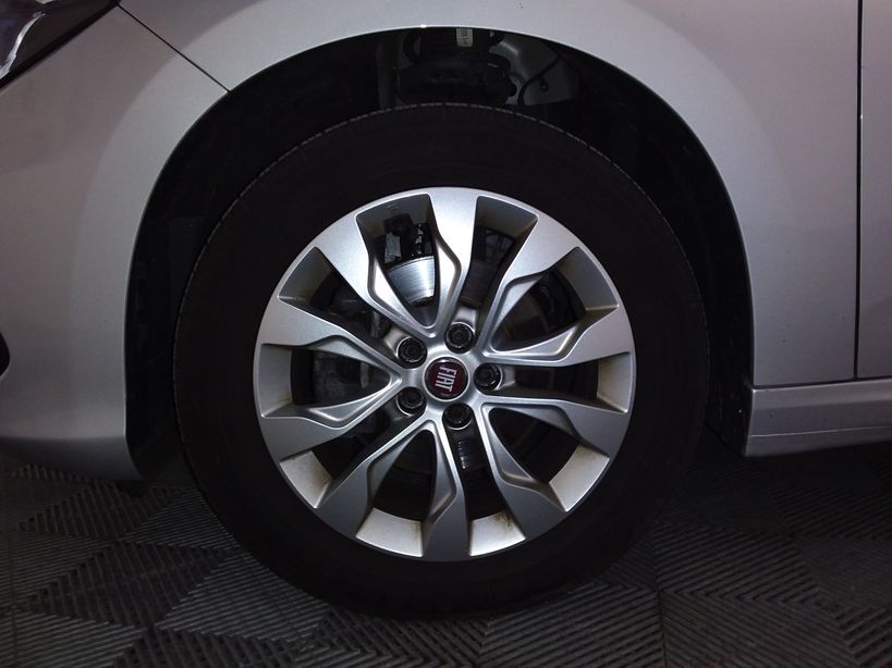 FIAT TIPO 5 PORTES 2018 - Photo n°15