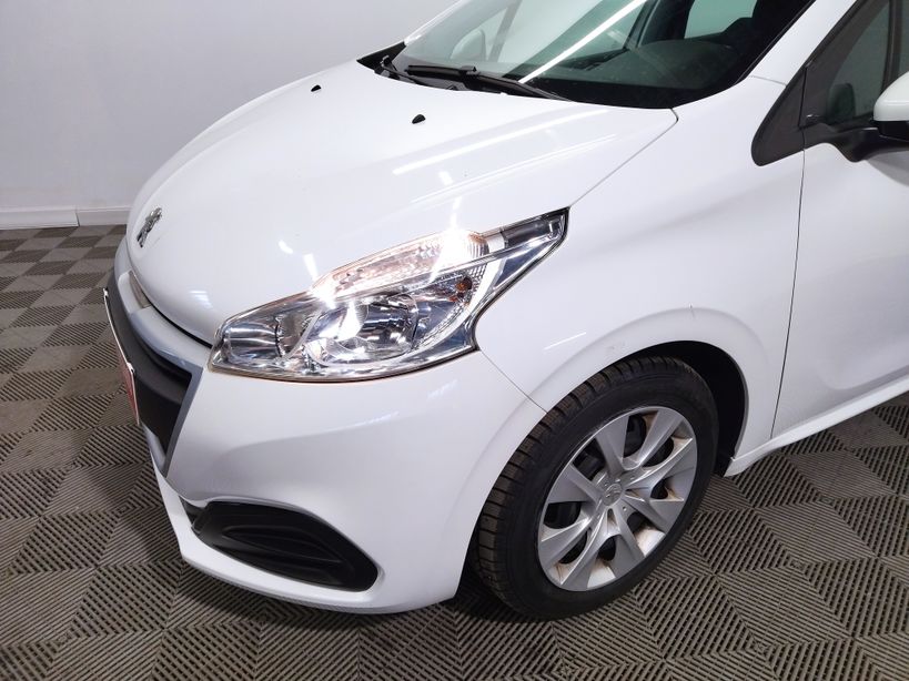 PEUGEOT 208 AFFAIRE 2018 - Photo n°3