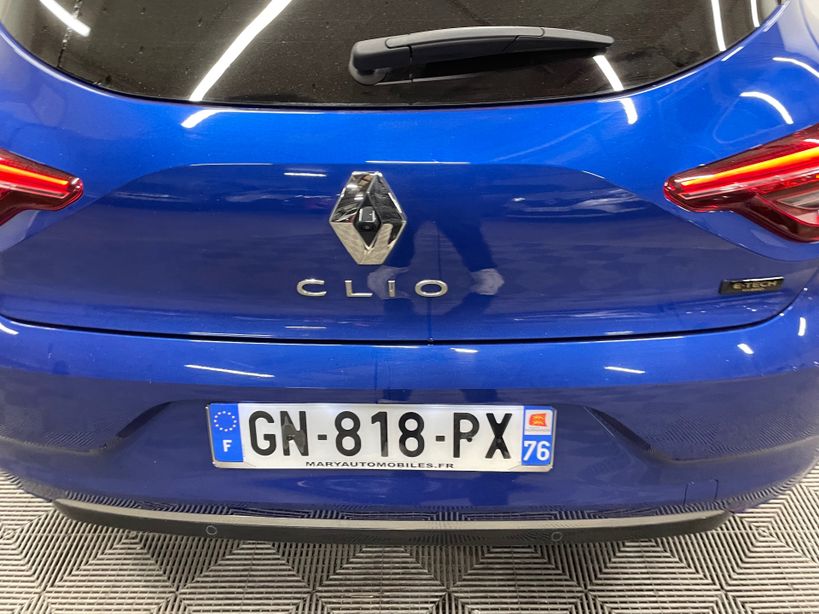 RENAULT CLIO V 2023 - Photo n°2