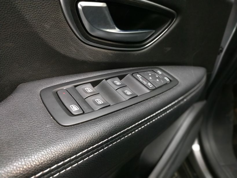 RENAULT SCENIC IV 2018 - Photo n°18