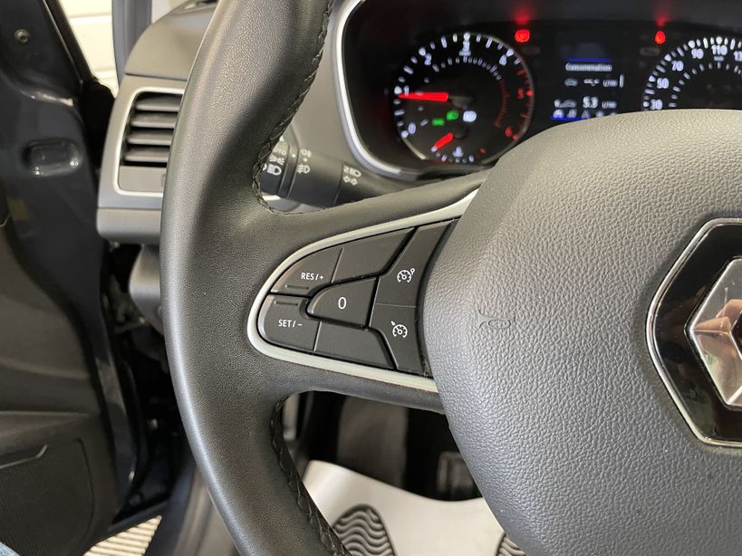 RENAULT MEGANE IV BERLINE 2022 - Photo n°18