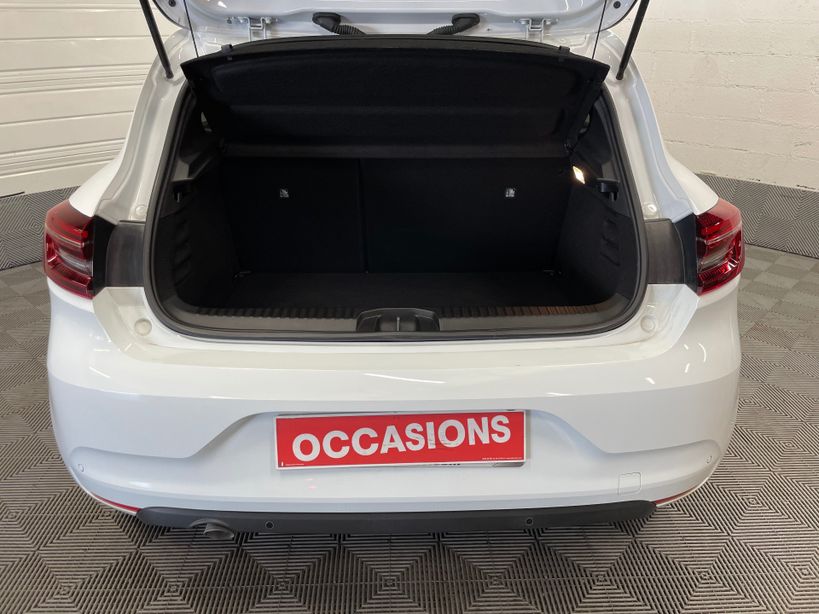 RENAULT CLIO V 2023 - Photo n°9