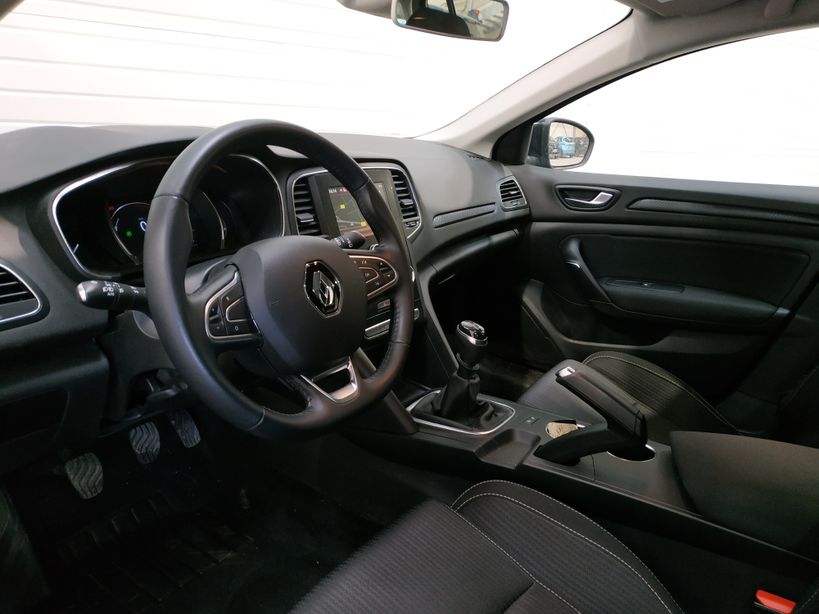 RENAULT MEGANE IV ESTATE BUSINESS 2020 - Photo n°13