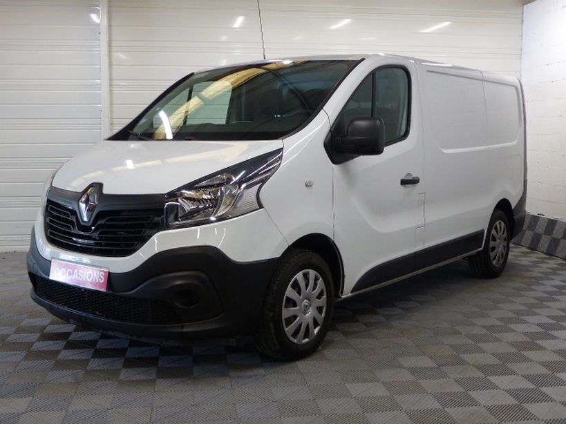 RENAULT TRAFIC FOURGON 2018 - Photo n°1
