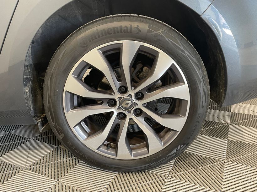 RENAULT MEGANE IV ESTATE 2023 - Photo n°40