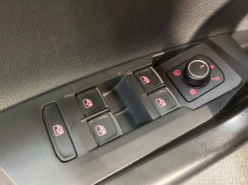 VOLKSWAGEN POLO 2018 - Photo n°35