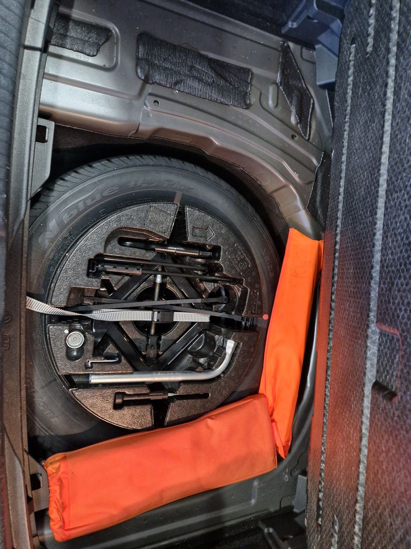 VOLKSWAGEN POLO 2023 - Photo n°17