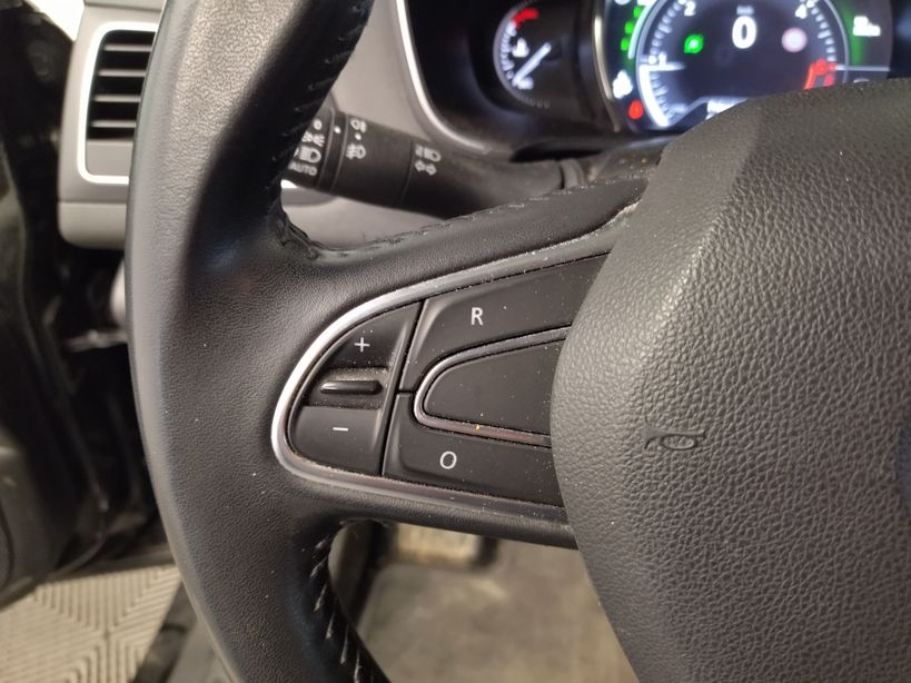 RENAULT MEGANE IV BERLINE BUSINESS 2019 - Photo n°26